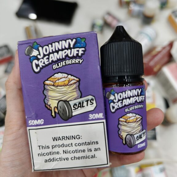 Tinh dầu saltnic Johny Creampuff 50no Bánh su kem việt quất